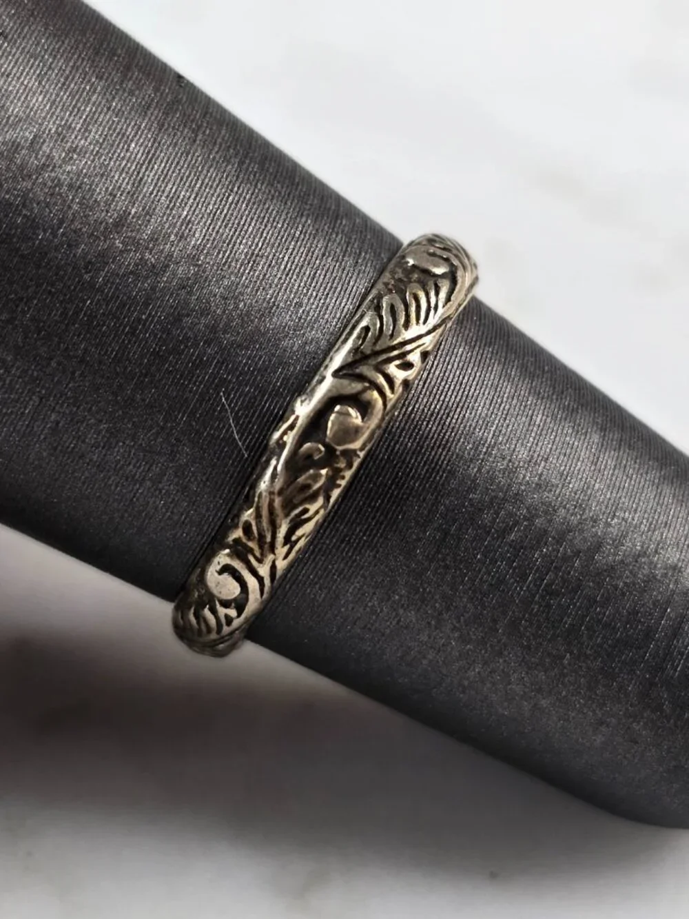 Womens Vintage Estate Sterling Silver Stackable Engraved Band Ring 1.2g E4148